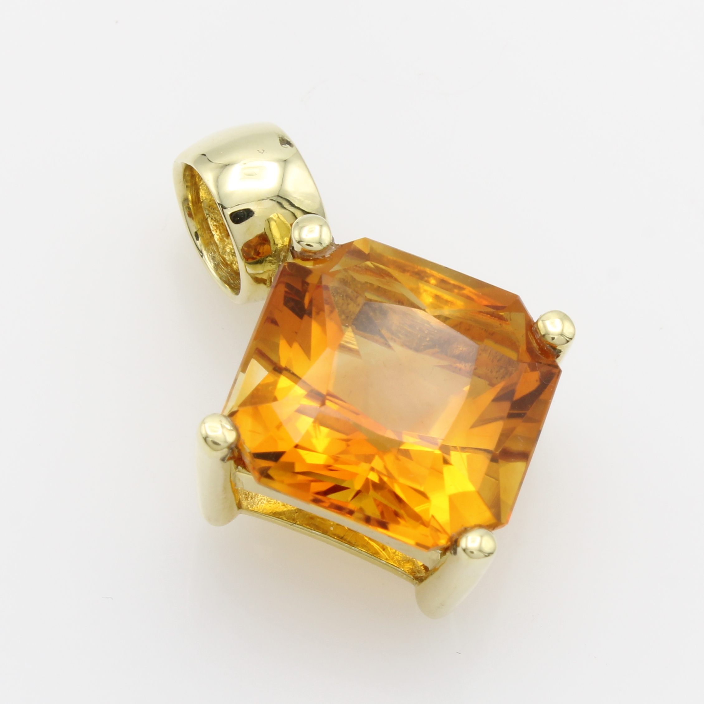 Image 27066745 - Anhänger mit Citrin, GG 585/000, carréef. Citrin in Krappenfassung ca. 12 ct ...