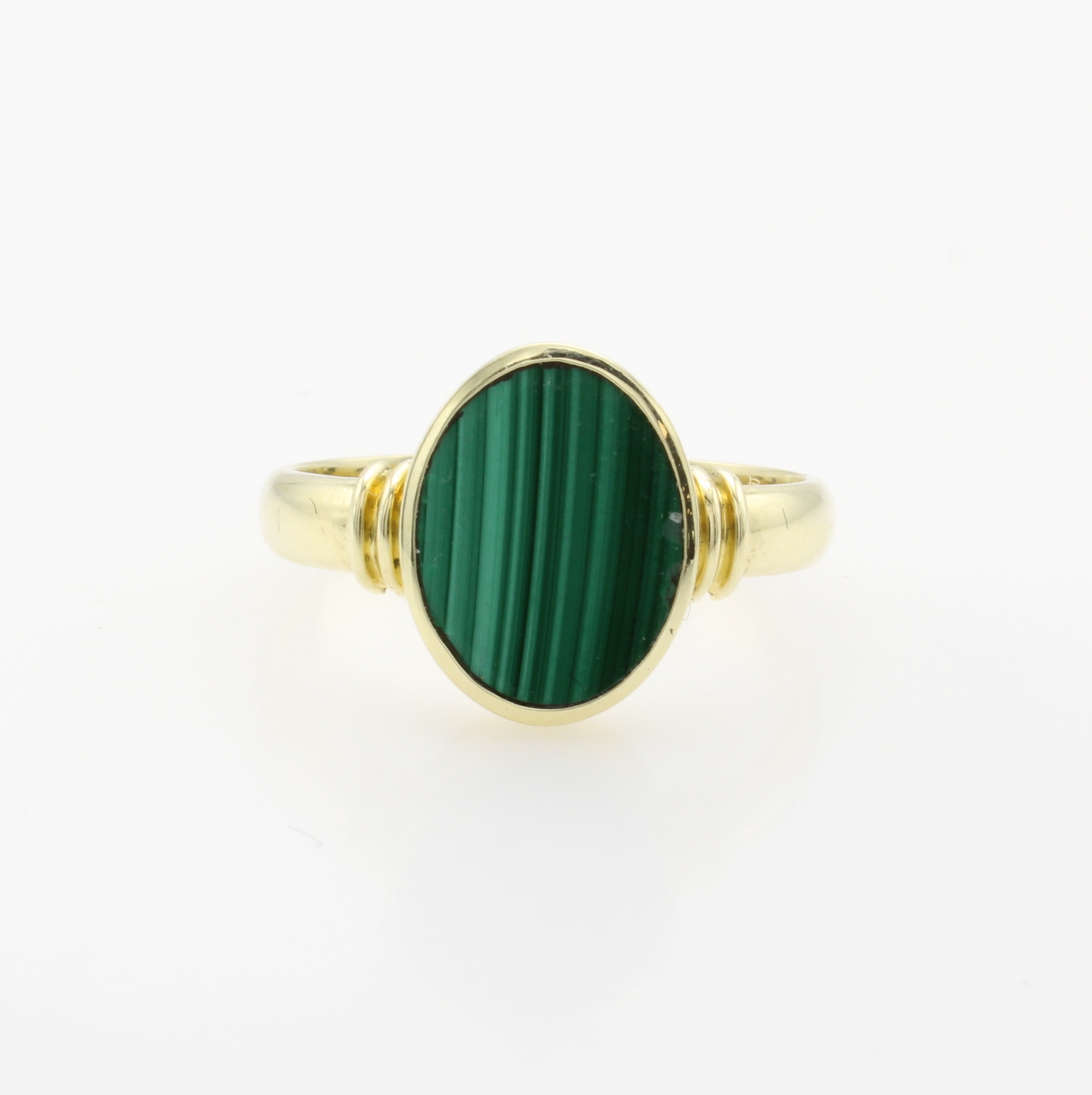 Image 27066761 - Ring mit Malachit, GG 585/000, ovaler Malachit in glatter Fassung, RW ca. 57 ...