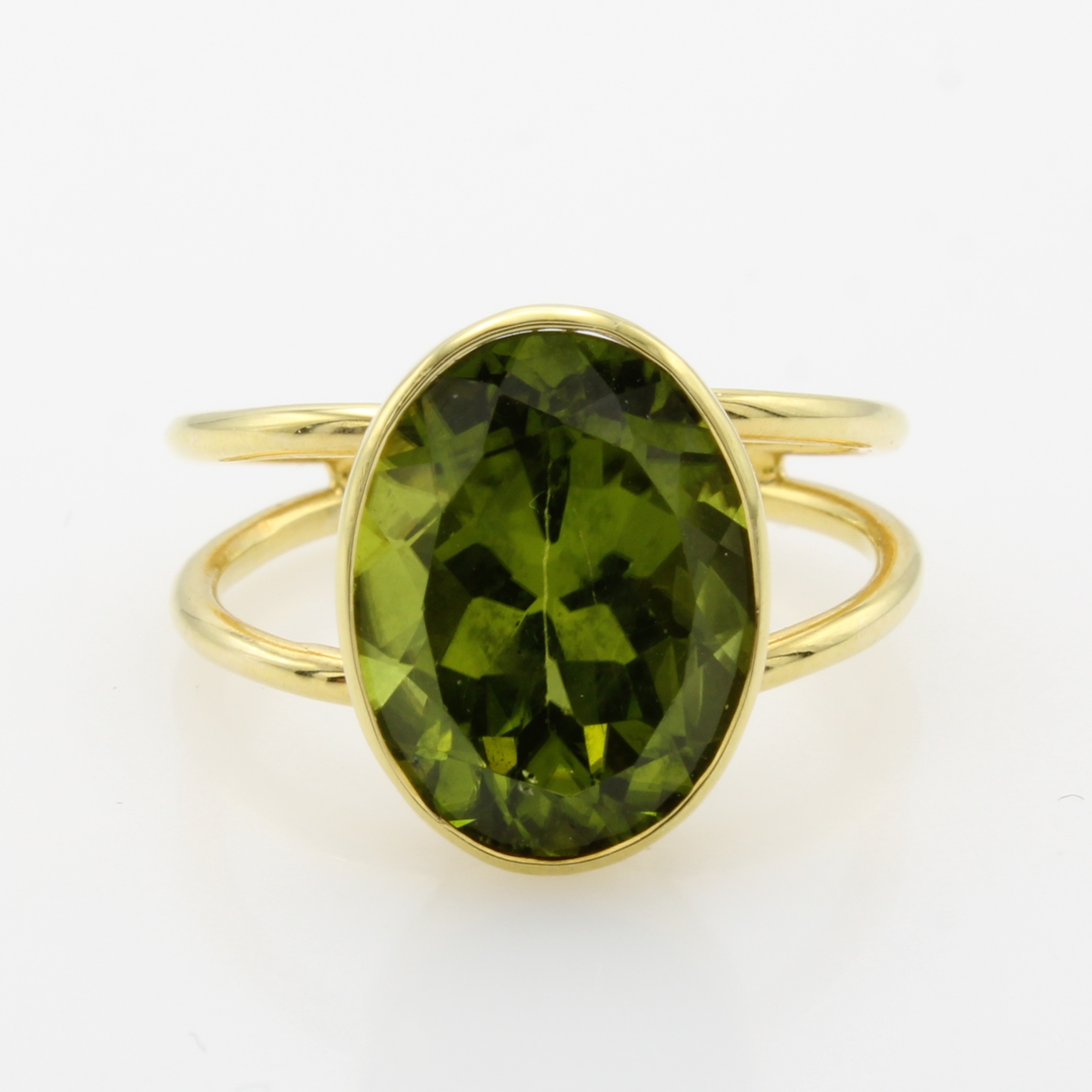Image 27066764 - Ring mit Peridot, GG 585/000, ovaler Peridot ca. 7.7 ct, 2-rhg. Schiene, RW ca. 57 ...