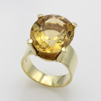 27066712a - Ring mit Citrin, GG 585/000, ovaler Citrin in Krappenfassung ca. 14.6 ct, RW ca. 57 ...