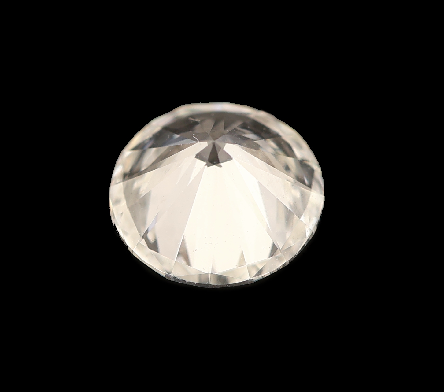 Detail b: Loser Brillant, ca. 0.778 ct feines Weiß/lr, mit Zertifikat