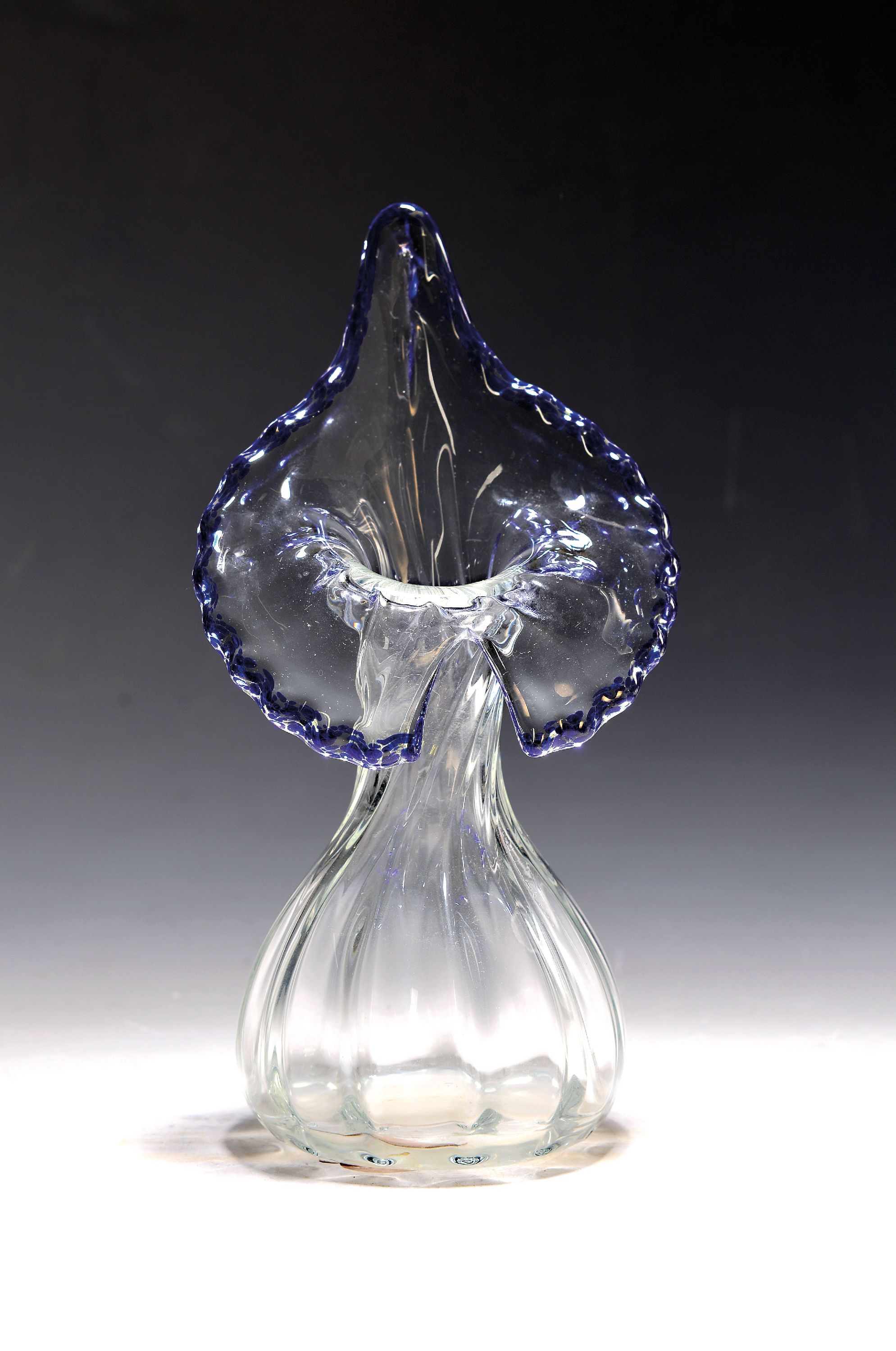 Image 27067260 - Glasvase, Wilhelm Kralik & Sohn, nach 1945, farbloses Glas, organische Mündung mit ...