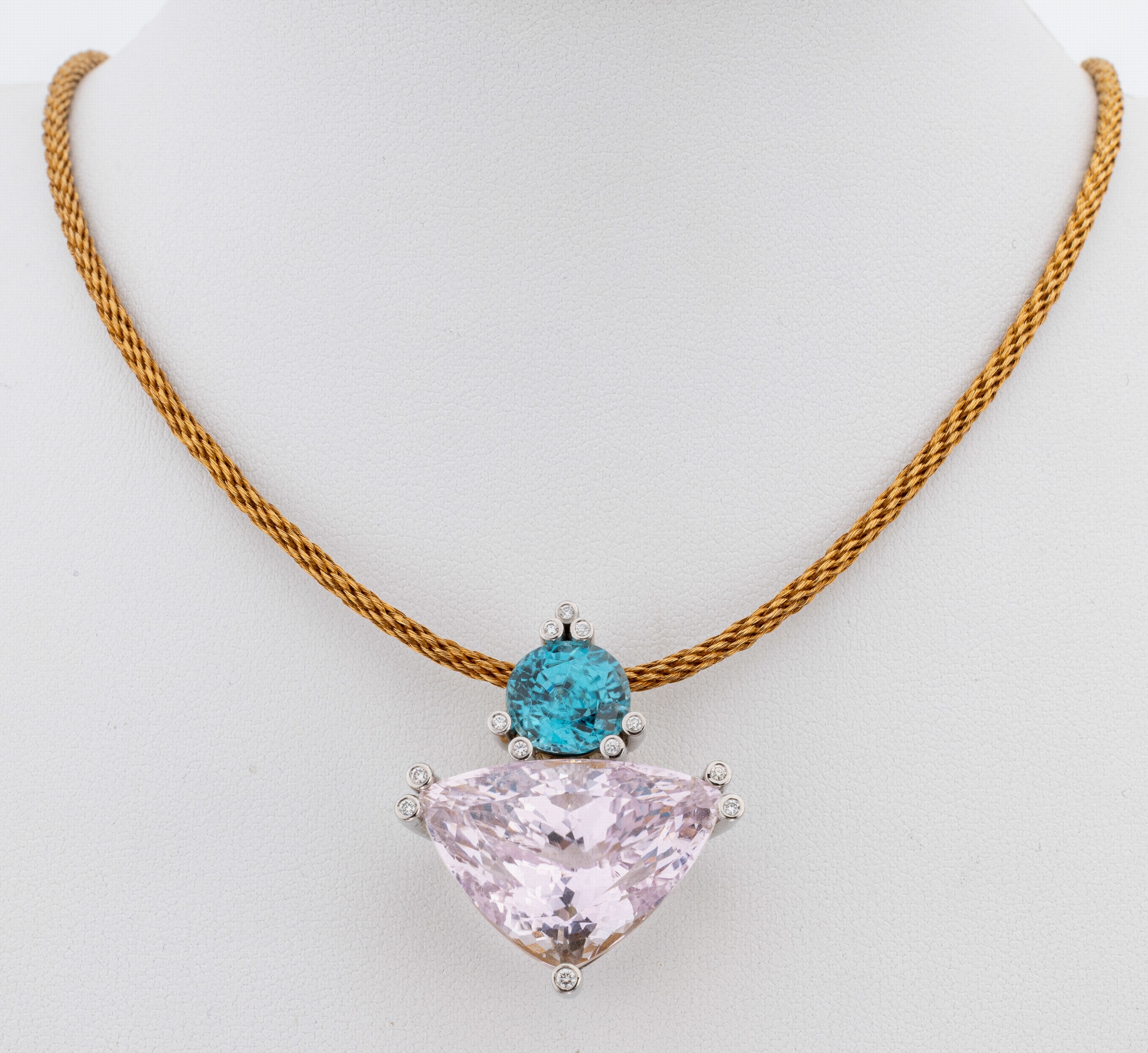 Image 27067272 - 18 kt Gold Morganit-Zirkon-Brillant-Anhänger, GG/WG 750/000, Einzelanfertigung eines ...