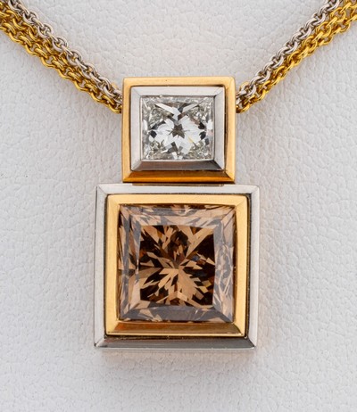 27067262a - 18 kt Gold und Platin Diamant-Anhänger, GG/RoseG 750/000 und Pt 950, an 3-rhg. Kette, ...