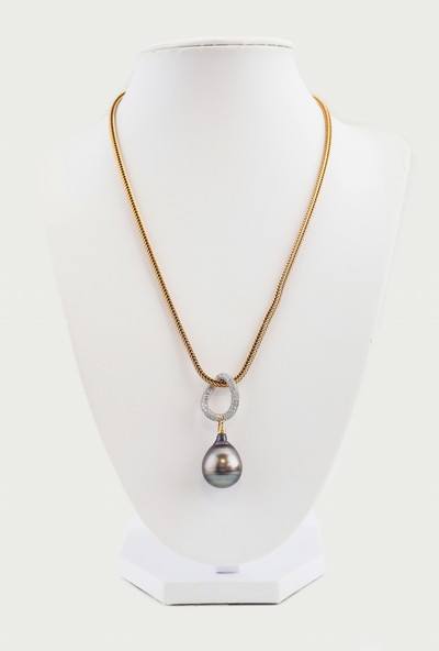 27067313a - 18 kt Gold Brillant-Chrysokoll-Malachit-Perl- Collier, GG/WG 750/000, Einzelanfertigung ...