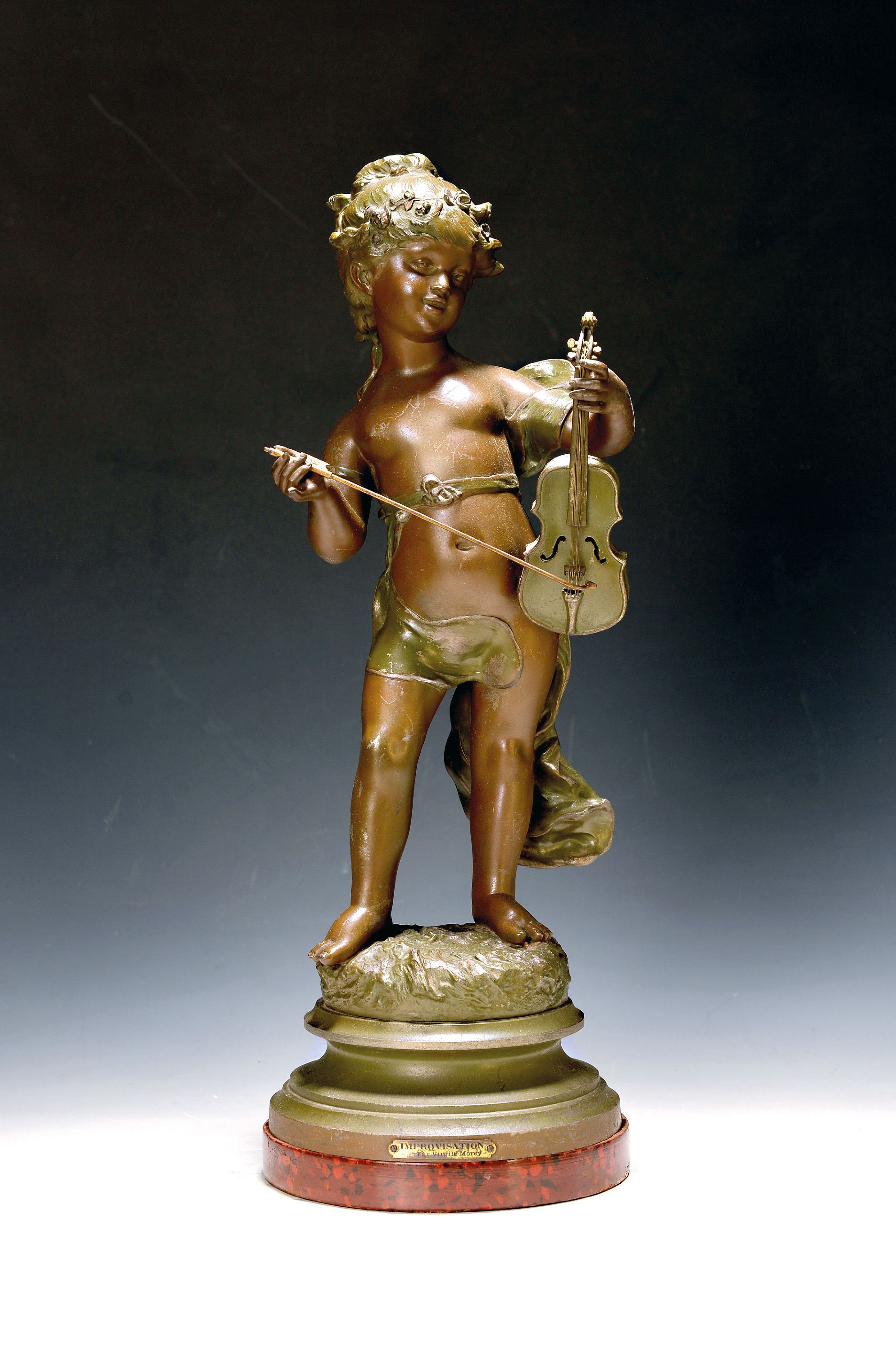 Detail a: Paar Figuren, Frankreich, um 1900, Spritzguß/Regule, nach Virgile Morey, Improvisation, patiniert, l. Gebr.spuren, H. ca. 46.5 cm