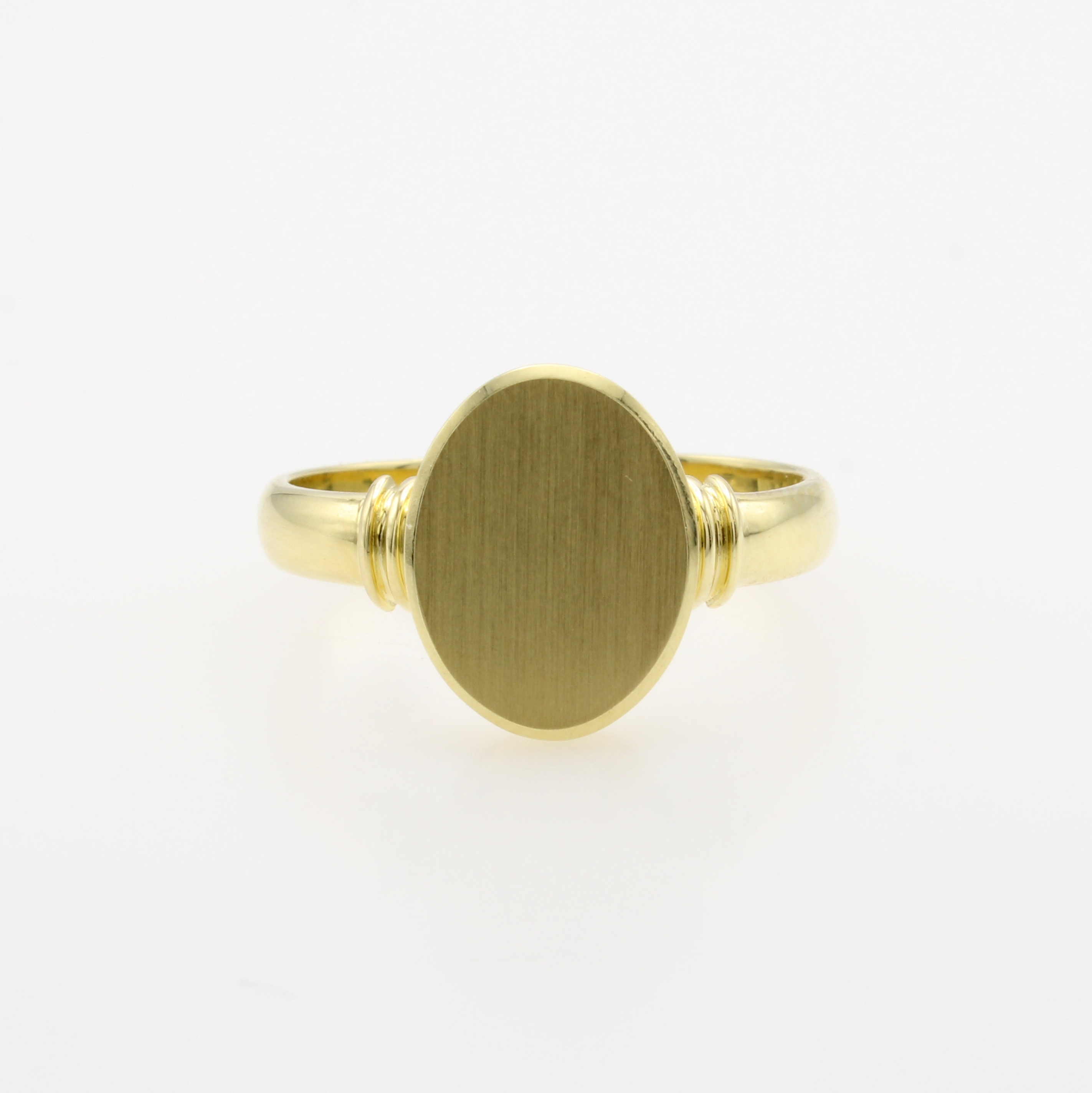 Image 27068124 - Ring, GG 585/000, ovale Gravurplatte frei, RW ca. 57 Schätzpreis: 2500, - EUR