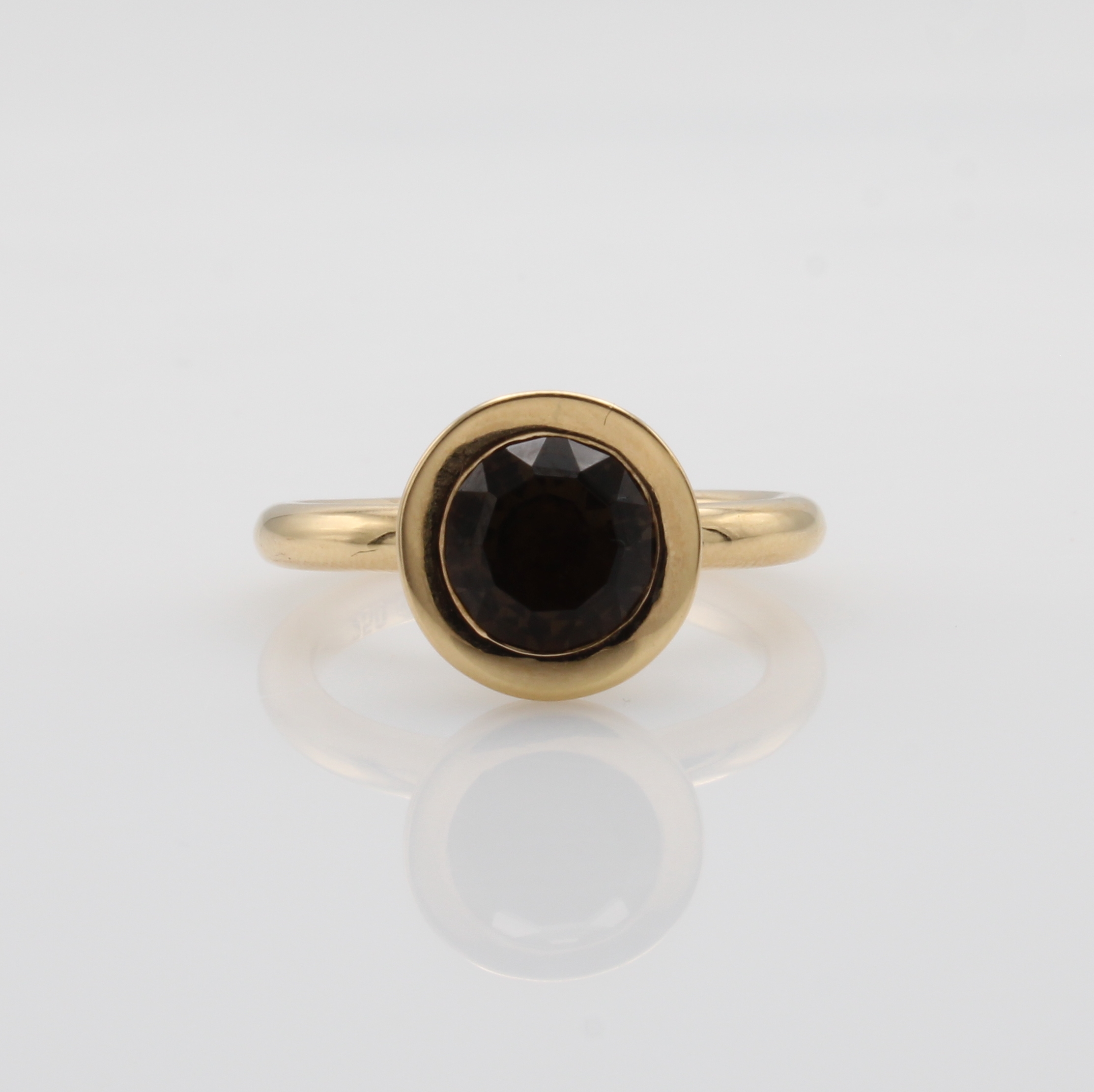 Image 27068168 - Ring mit Rauchquarz, RG 750/000, Rauchquarz in Ringkopf, RW ca. 55 Schätzpreis: 3850, - ...
