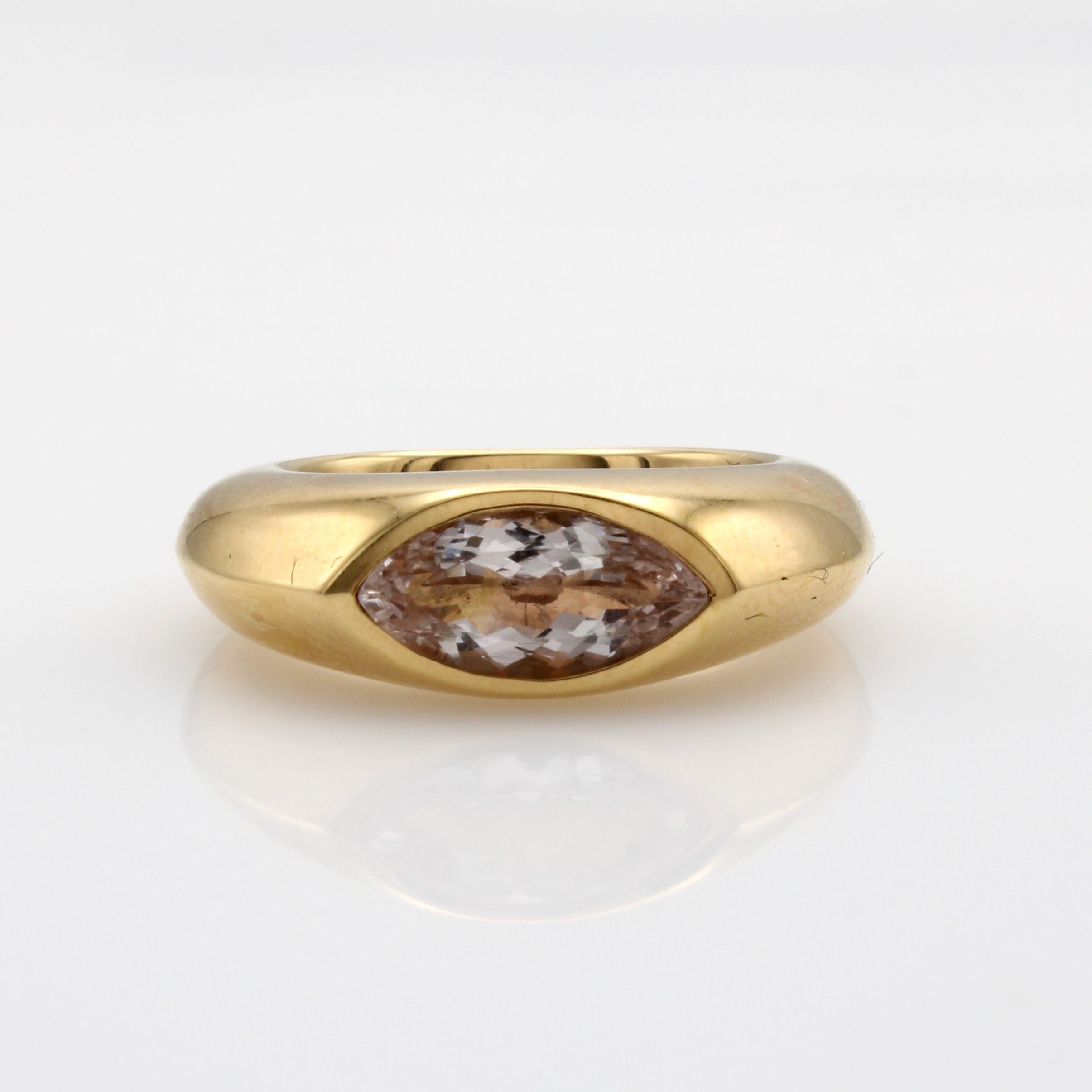 Image 27068169 - Ring mit Morganit, RG 750/000, navetteförm. Morganit, glattes Design, RW ca. 55 ...
