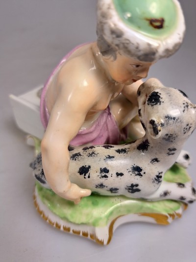 27068129g - Zwei Porzellanfiguren 18./19. Jh., a. Essigverkäufer, nach Meissener Vorbild, 13.5 cm, ...