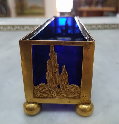 27068148b - Small Jardiniere, France, around 1900, brass, landscape with Pan playing the flute and a ...