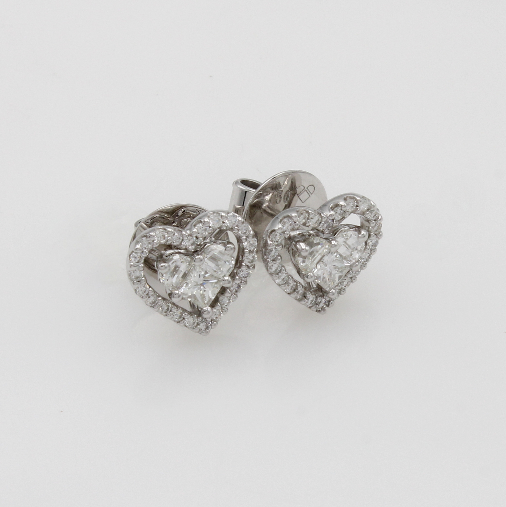 Image 27068292 - Paar Herzohrstecker mit Brillanten und Diamanten ´invisible setting´, WG 750/000, Brill. ...