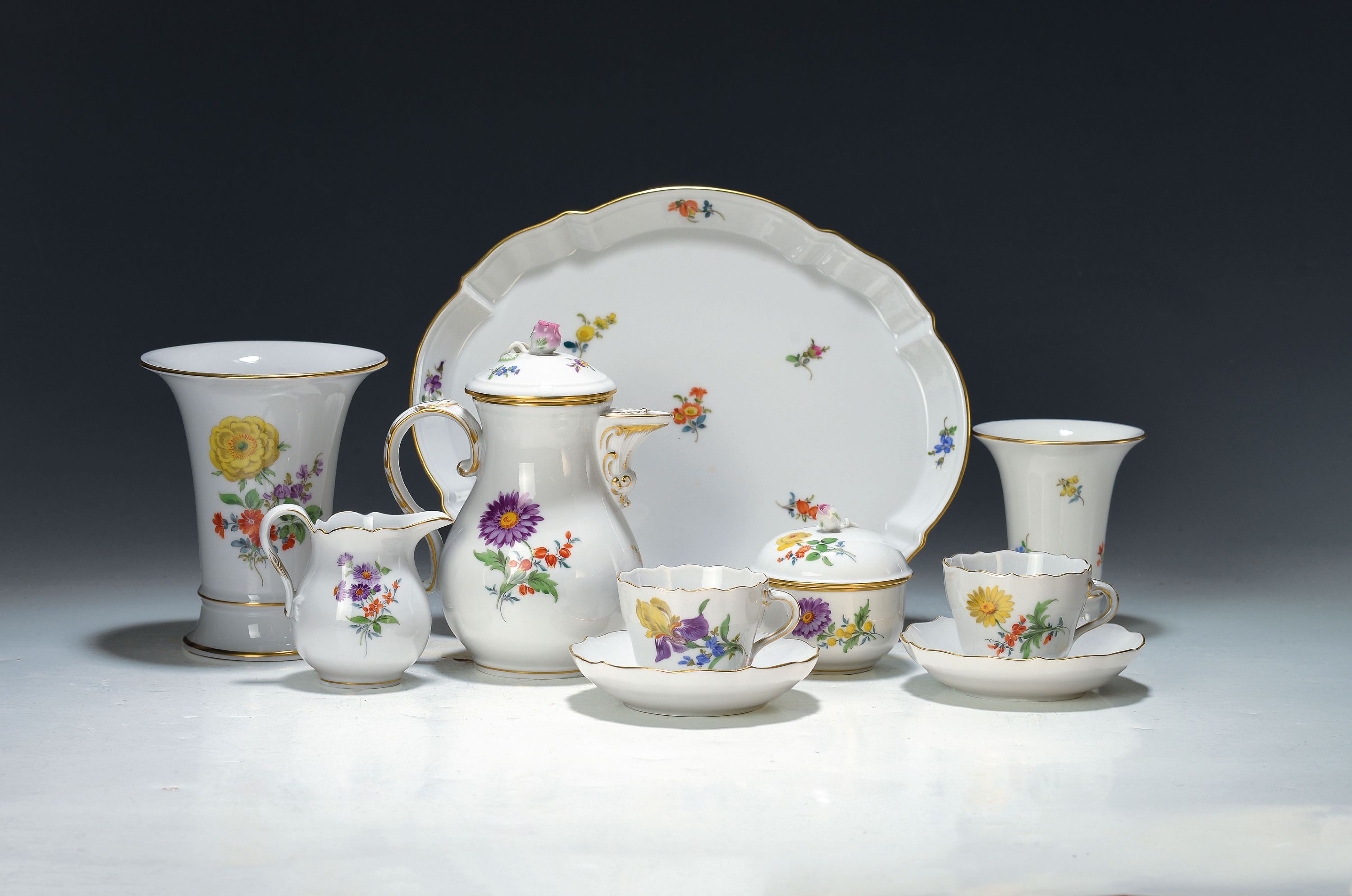 Image 27068430 - Mokkaservice, Meissen, nach 1945, 2.Wahl, Porzellan, handbemalte Blumenmalerei, ...