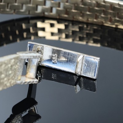 27069080e - AMARA diamantbesetzte Damenarmbanduhr in WG 585/000, Schweiz um 1970, Handaufzug, 2-tlg. ...