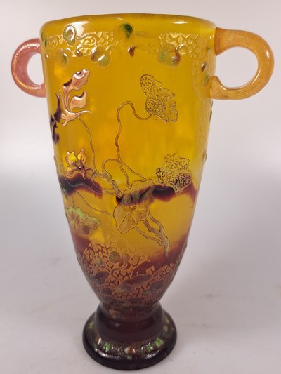 27069097n - Frühe Kantharos-Vase, Emile Galle, 1890-1900 , farbloses Glas, milchig weiß und gelb ...