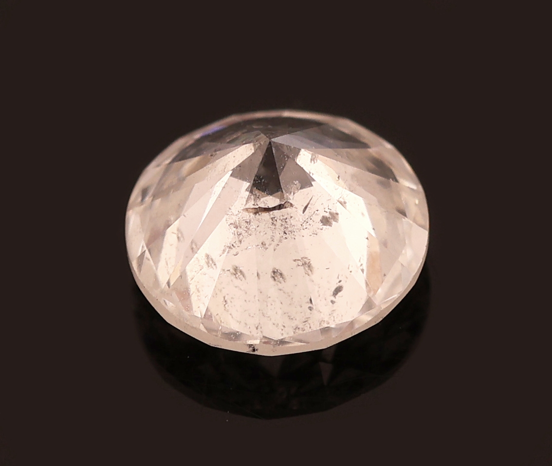Detail b: Loser Brillant 1.11 ct Weiß(H)/p1, Proportion und Politur sehr gut, Symmetrie gut, DPL Expertise anbei
