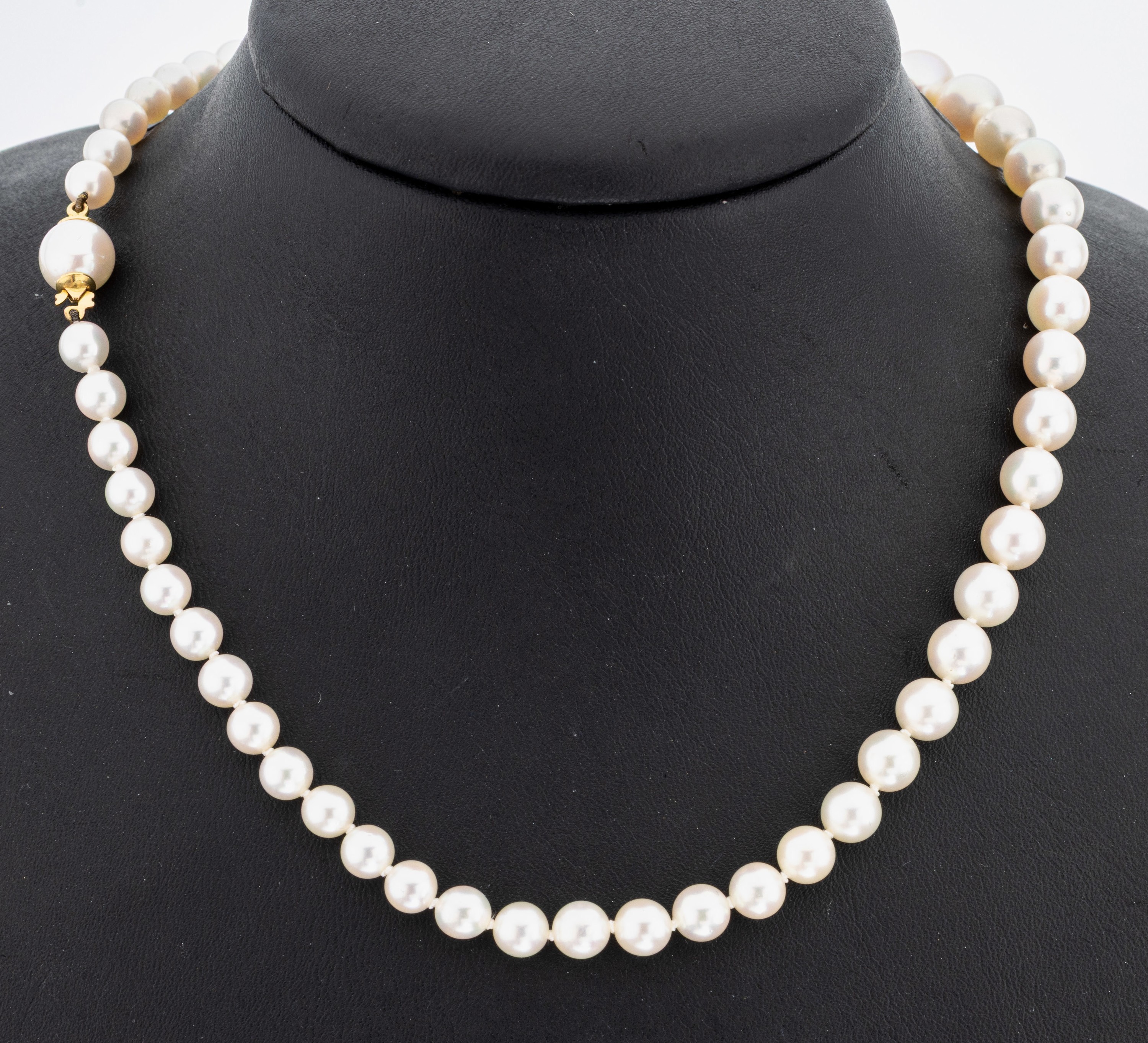 Image 27069738 - Perl-Collier mit 18 kt Gold Schließe, GG 750/000, Akoyazuchtperlen im Verlauf, D. ca. ...