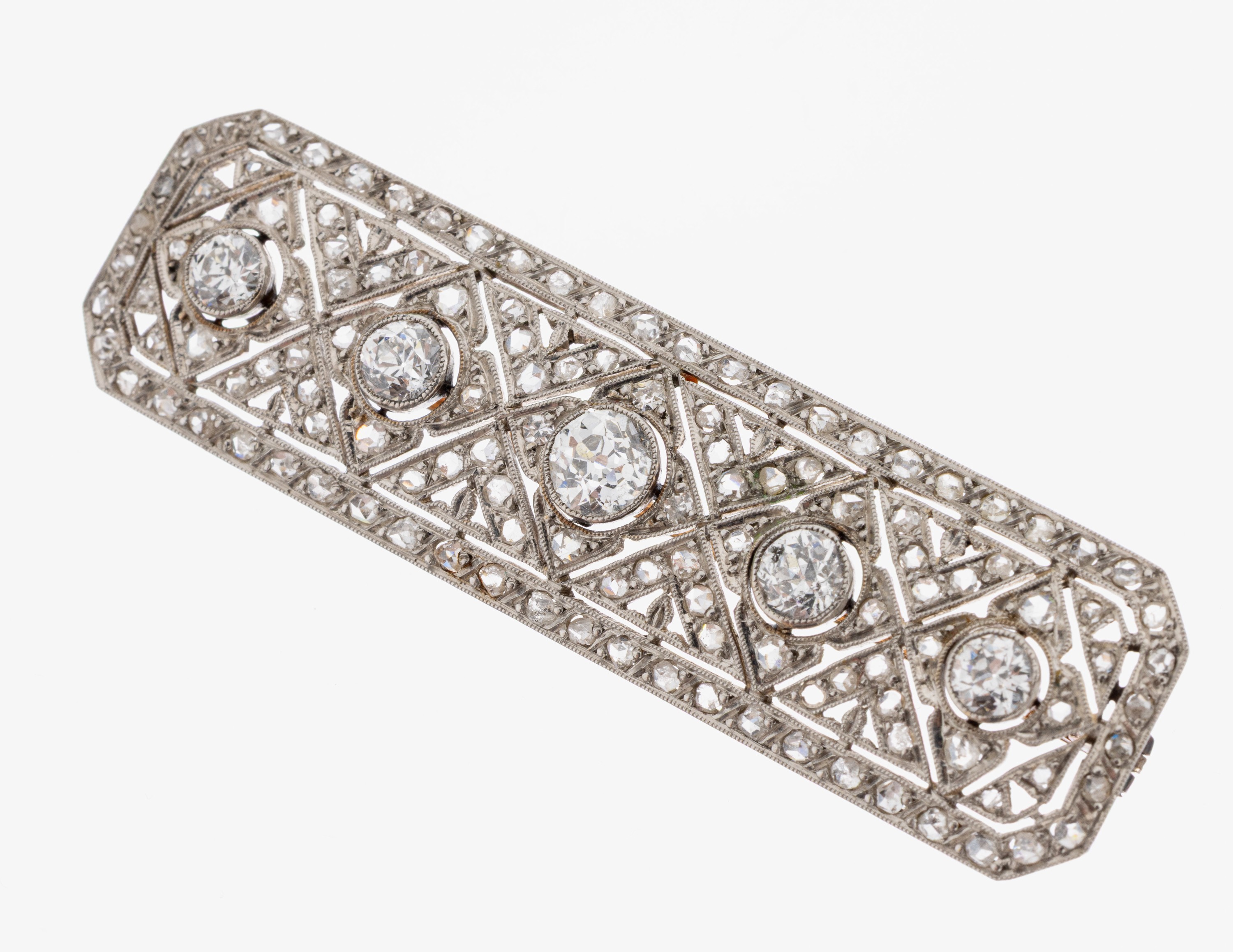 Image 27069809 - 14 kt Gold Art Deco Diamant-Brosche, um 1930, WG 585/000 gepr., schauseitig Platin, ...