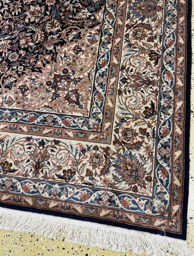 27069804a - Esfahan fein, China, Ende 20.Jhd, Korkwolleauf Baumwolle, ca. 250 x 200 cm, ...