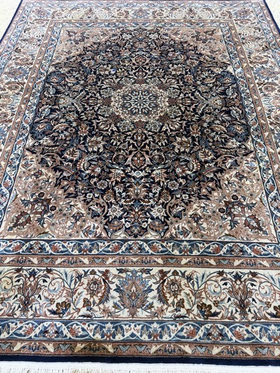 27069804g - Esfahan fein, China, Ende 20.Jhd, Korkwolleauf Baumwolle, ca. 250 x 200 cm, ...