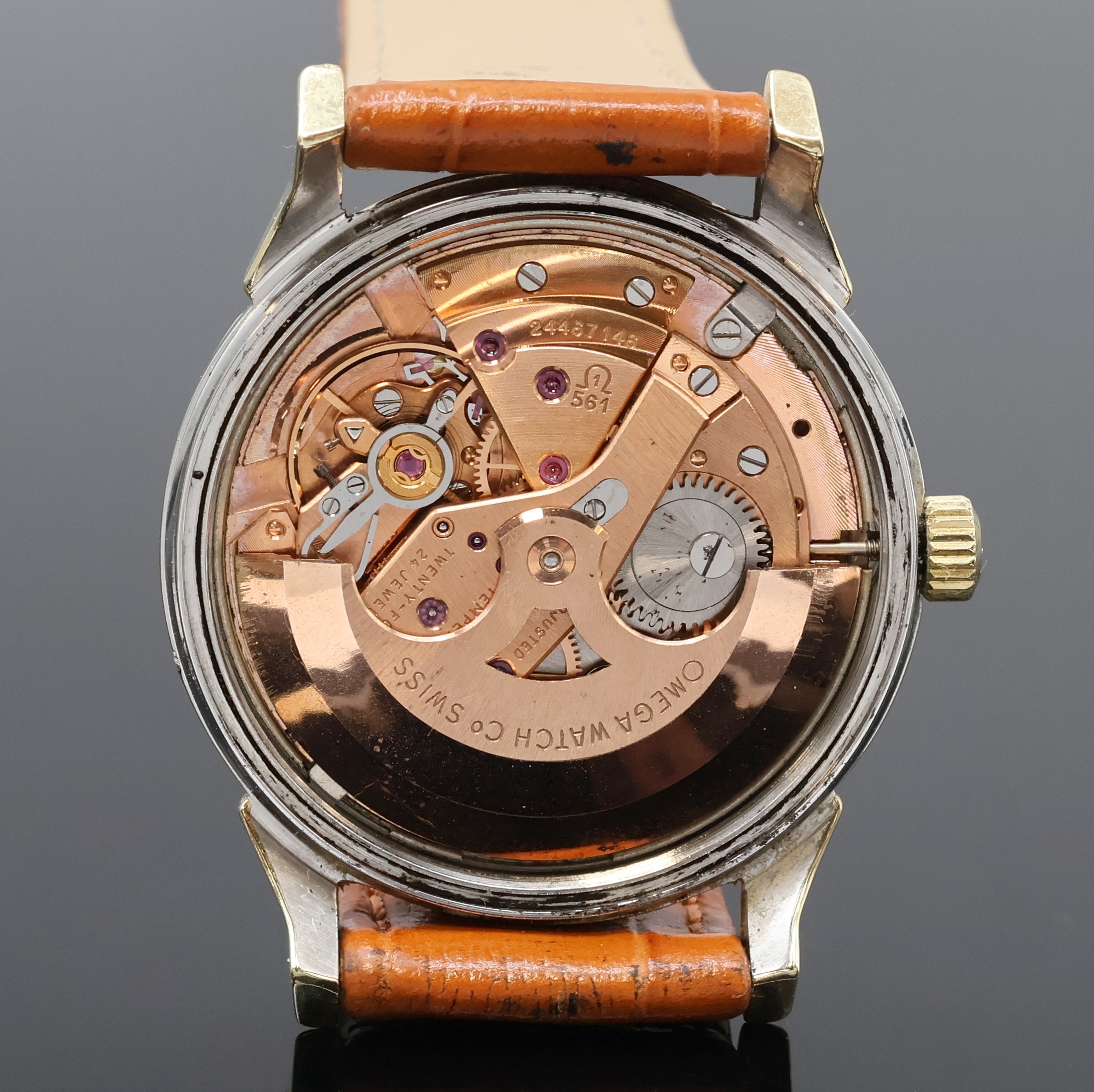 Detail d: OMEGA Constellation Chronometer Armbanduhr Referenz 168.005, Schweiz um 1967, Automatik, verg. Edelstahlgeh., Boden m. Darst. Sternwarte verschr., ...