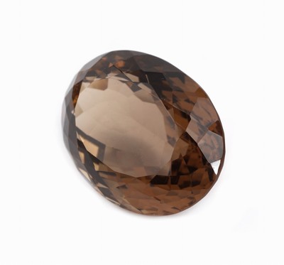27069932c - Loser Rauchquarz, ca. 228.35 ct, ovalfacett.