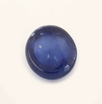 27069939a - Loser Saphircabochon, ca. 3.80 ct, oval