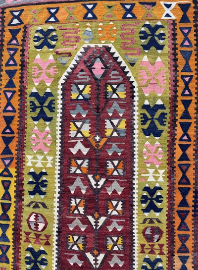 27069992b - Anatol Kelim, Türkei, Anfang 20.Jhd, Wolle auf Wolle, ca. 195 x 140 cm, leicht ...