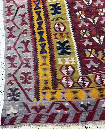 27069992d - Anatol Kelim, Türkei, Anfang 20.Jhd, Wolle auf Wolle, ca. 195 x 140 cm, leicht ...