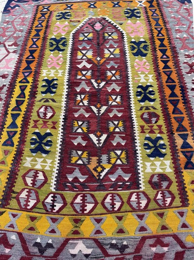 27069992e - Anatol Kelim, Türkei, Anfang 20.Jhd, Wolle auf Wolle, ca. 195 x 140 cm, leicht ...