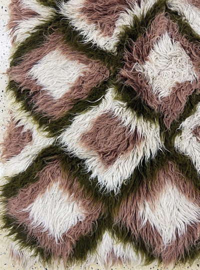 27069995b - Tülü´Schlafteppich´, Türkei, Mitte 20.Jhd, Wolle auf Filz, ca. 220 x 190 cm, ...