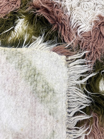 27069995f - Tülü´Schlafteppich´, Türkei, Mitte 20.Jhd, Wolle auf Filz, ca. 220 x 190 cm, ...