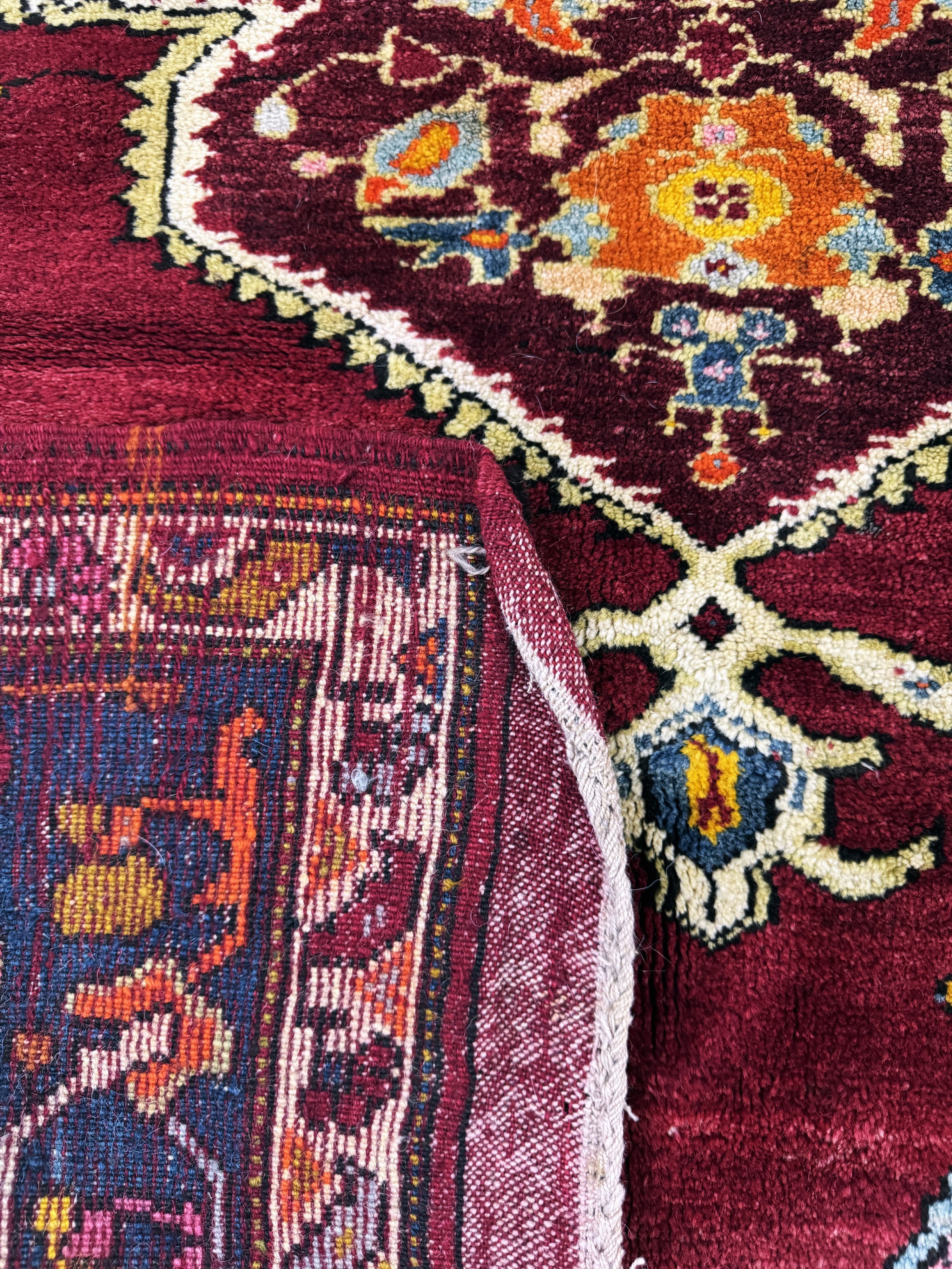 Detail e: Melas alt, Türkei, Mitte 20.Jhd, Wolle auf Wolle, ca. 170 x 130 cm, EHZ: 2