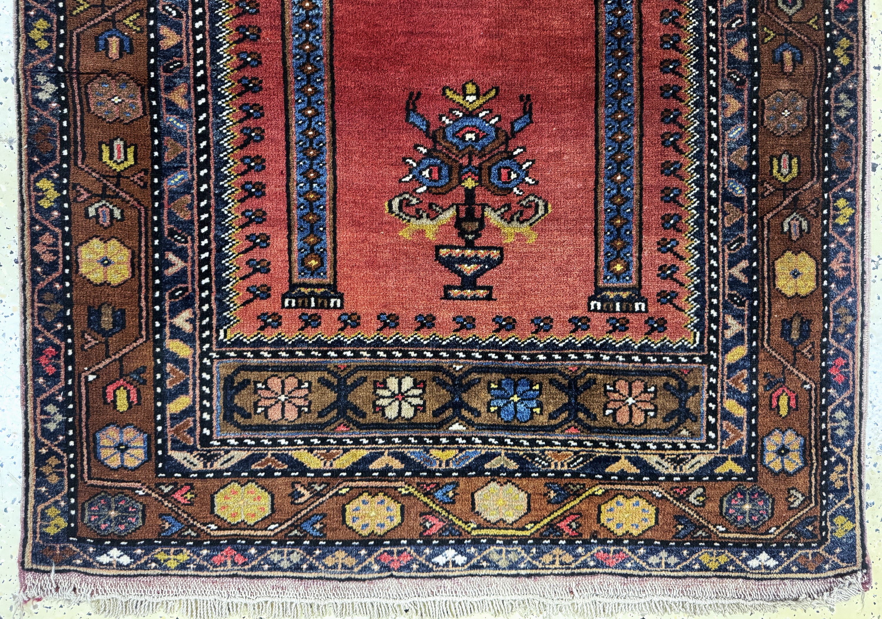 Detail b: Taspinar alt, Türkei, Mitte 20.Jhd, Wolle auf Wolle, ca. 180 x 100 cm, EHZ: 2