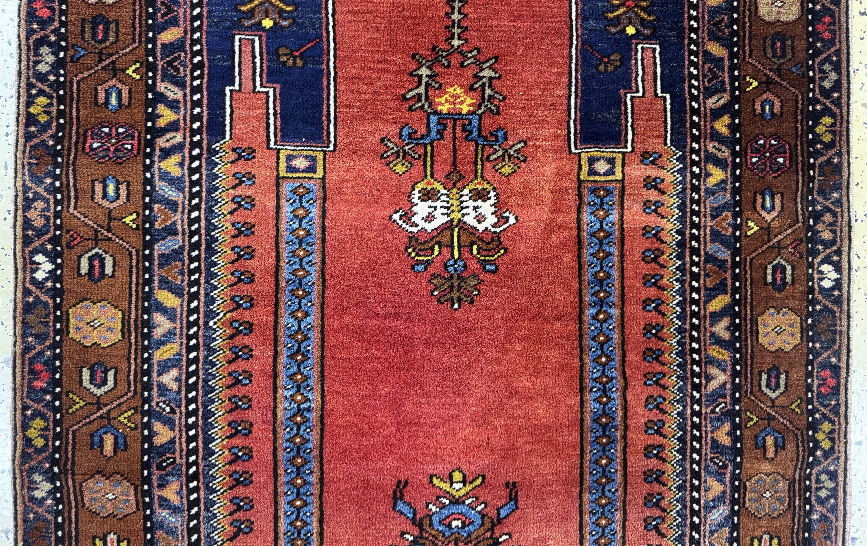 Detail c: Taspinar alt, Türkei, Mitte 20.Jhd, Wolle auf Wolle, ca. 180 x 100 cm, EHZ: 2