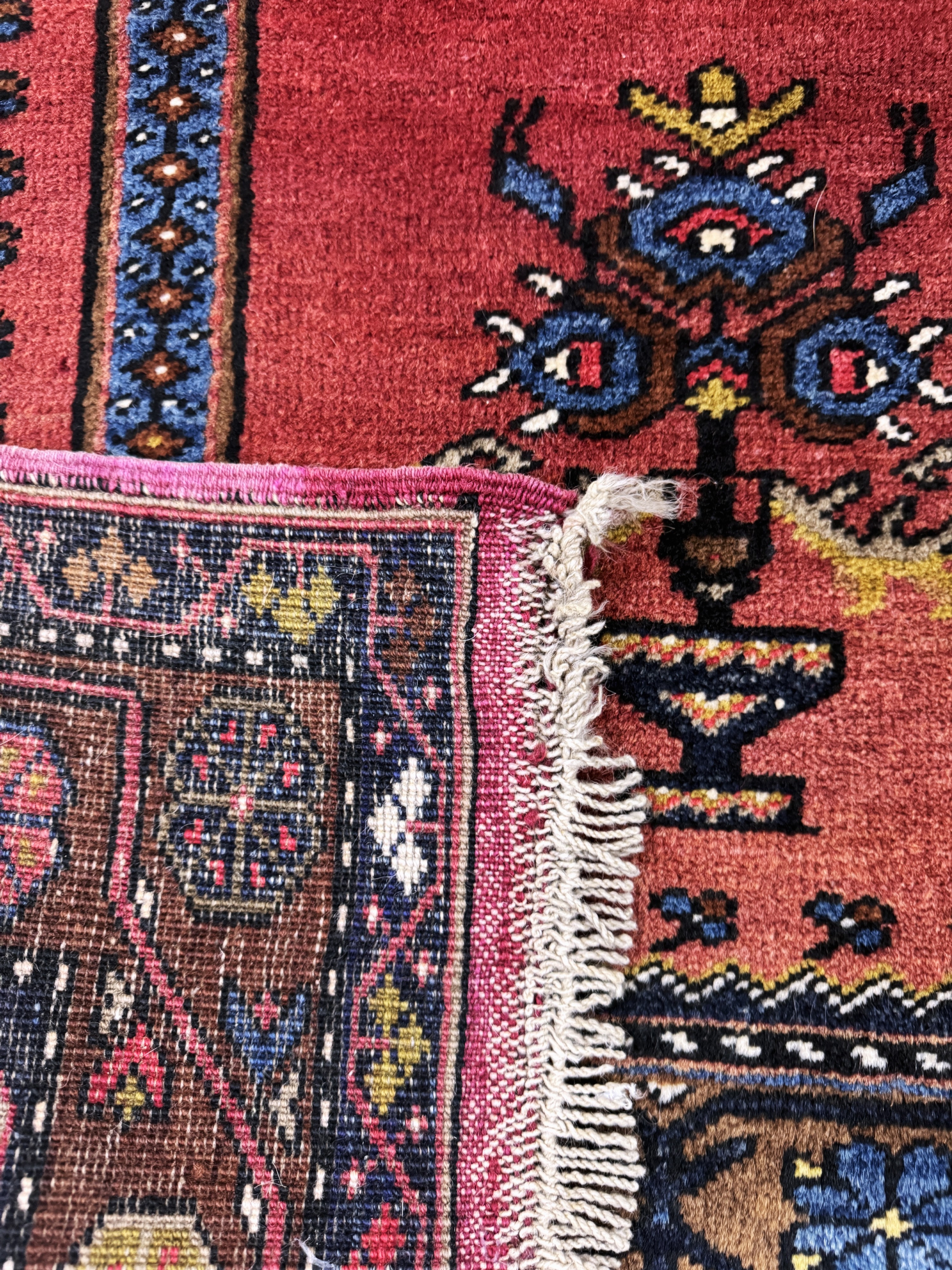 Detail e: Taspinar alt, Türkei, Mitte 20.Jhd, Wolle auf Wolle, ca. 180 x 100 cm, EHZ: 2
