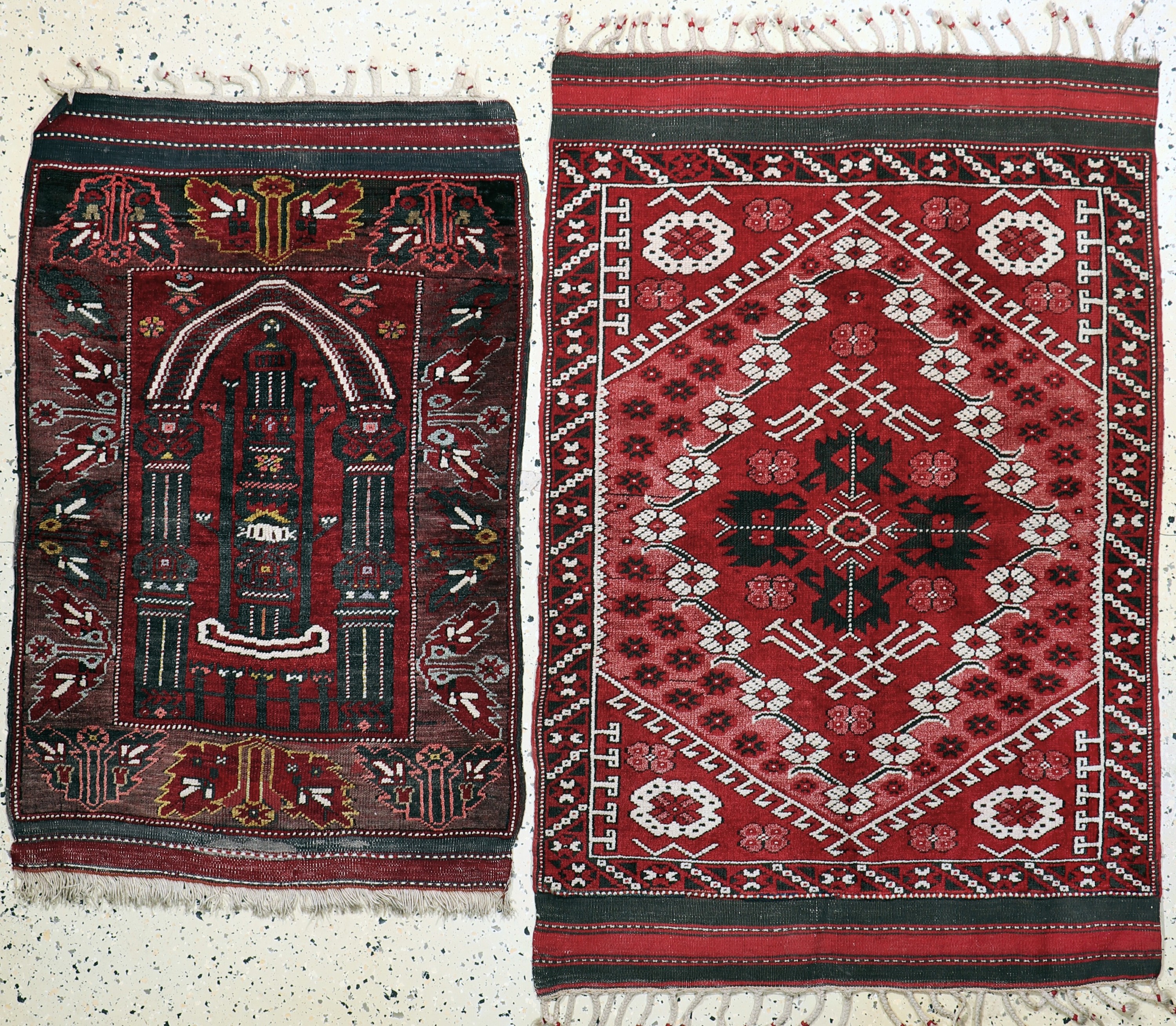 Image 27070018 - 2 Lots Yürük, Türkei, Mitte 20.Jhd, Wolle auf Wolle, ca. 135 x 90 cm, EHZ: 2 ...