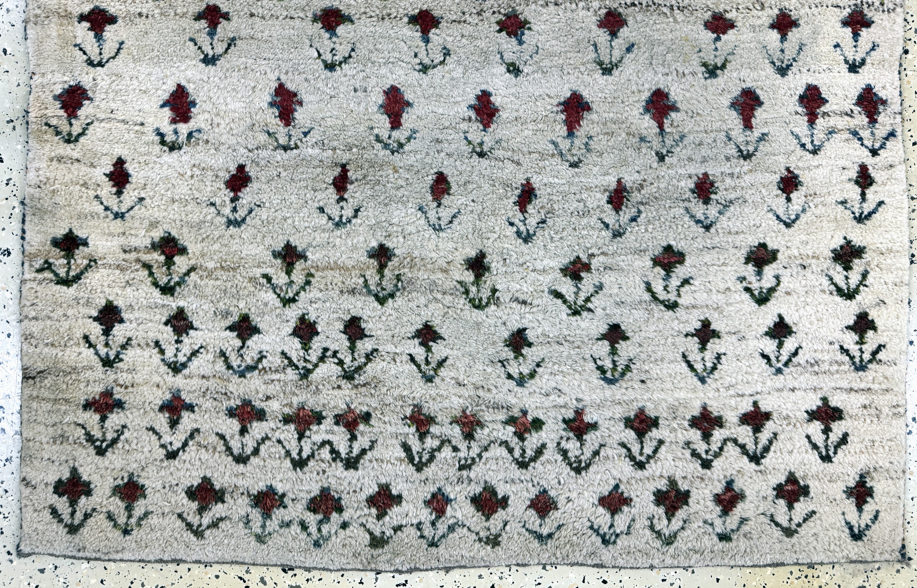 Detail b: Gabbeh alt, Persien, Mitte 20.Jhd, Wolle auf Wolle, ca. 150 x 127 cm, EHZ: 2
