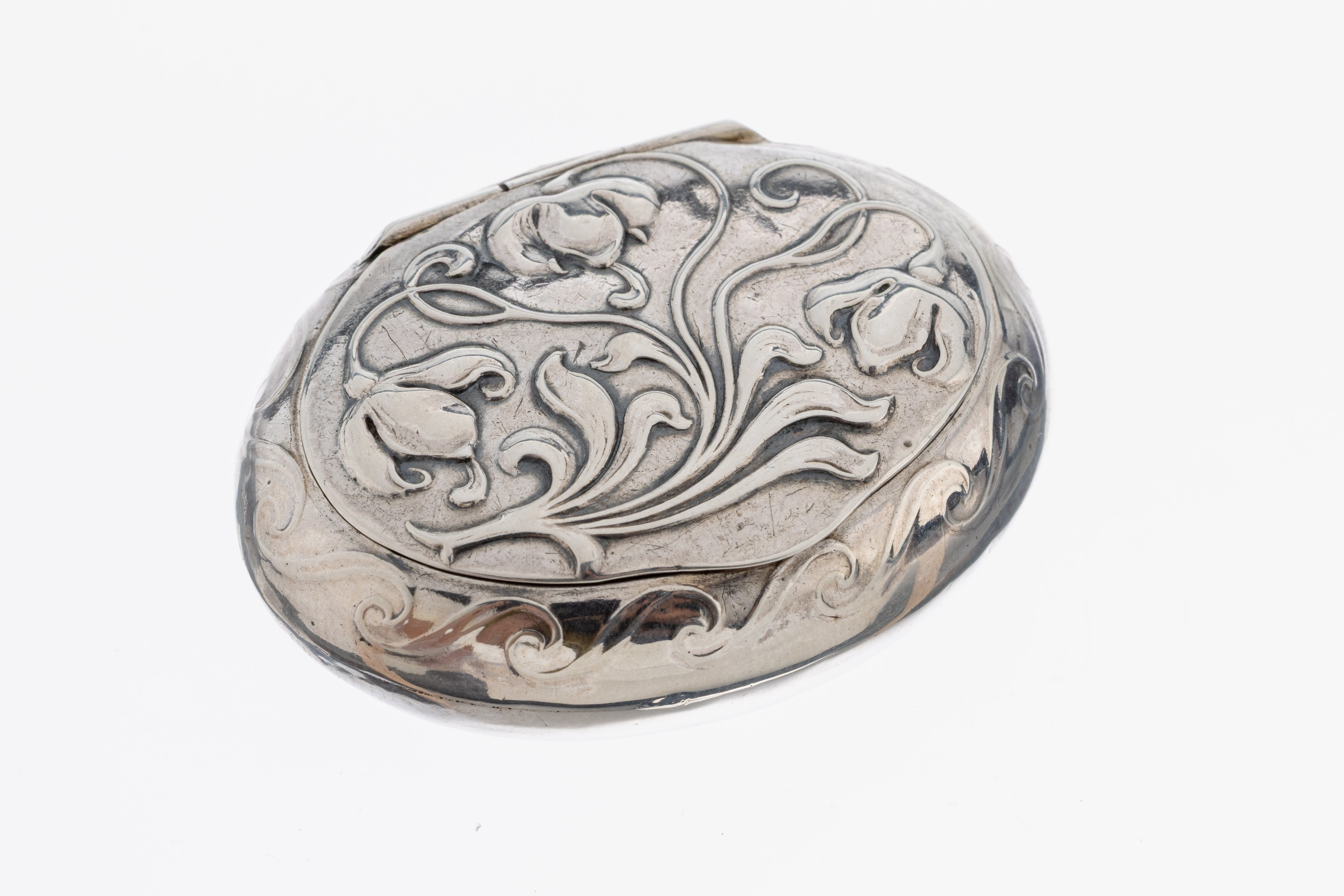 Image 27070031 - Jugendstil Pillendose, deutsch, um 1900, 800er Silber, ovale Grundform, Deckel mit ...