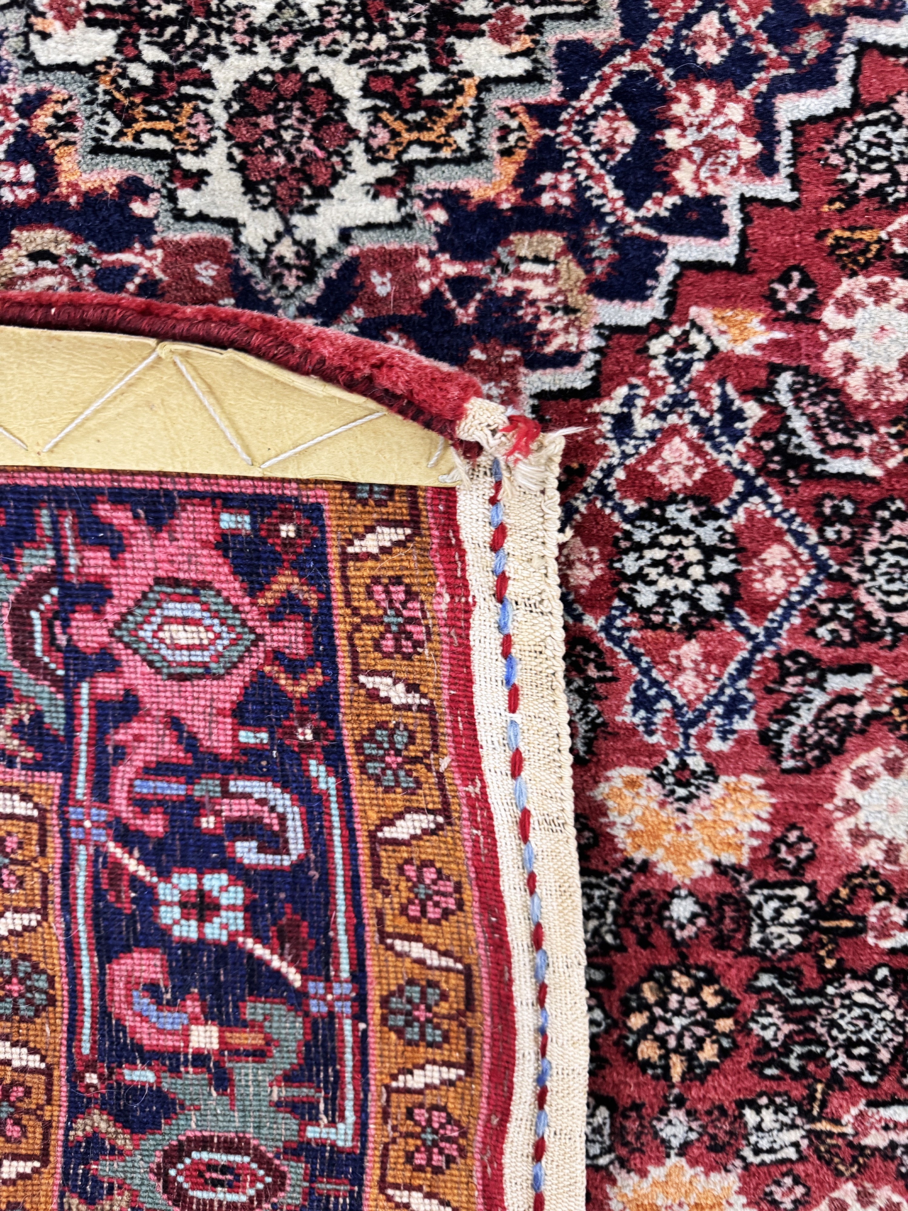 Detail e: Bidjar, Persien, Mitte 20.Jhd, Wolle auf Baumwolle, ca. 170 x 115 cm, EHZ: 2