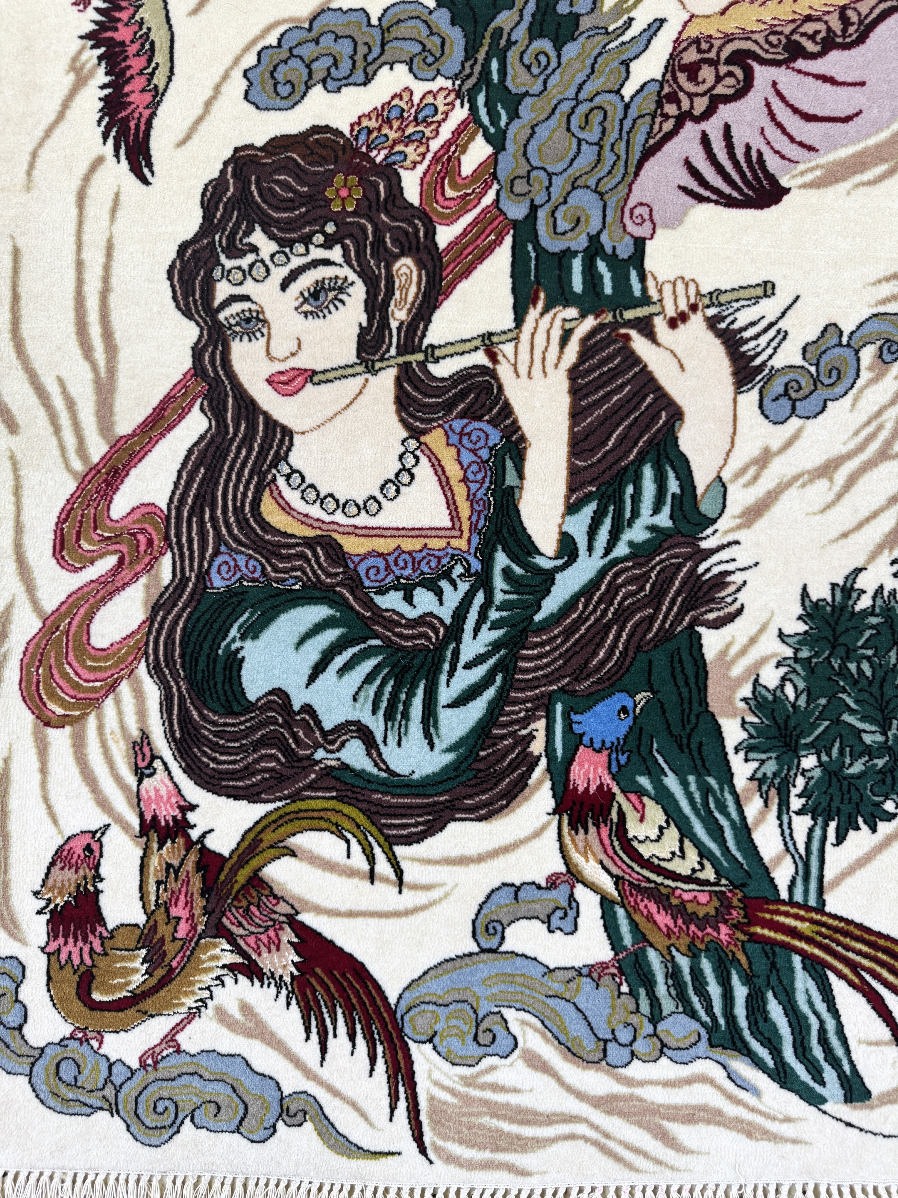 Detail c: Täbriz fein(50 Raj), Persien, Ende 20.Jhd, Korkwolle mit und auf Seide, ca. 103 x 71 cm, EHZ:(nahezu neuwertig)