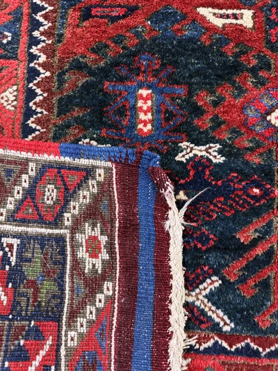 27070011e - Taspinar alt, Türkei, Mitte 20.Jhd, Wolle auf Wolle, ca. 190 x 130 cm, EHZ: 2 ...