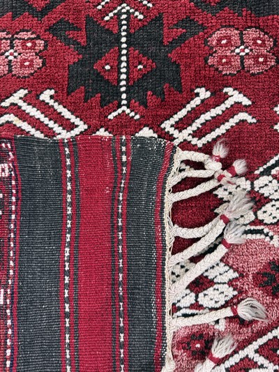 27070018h - 2 Lots Yürük, Türkei, Mitte 20.Jhd, Wolle auf Wolle, ca. 135 x 90 cm, EHZ: 2 ...