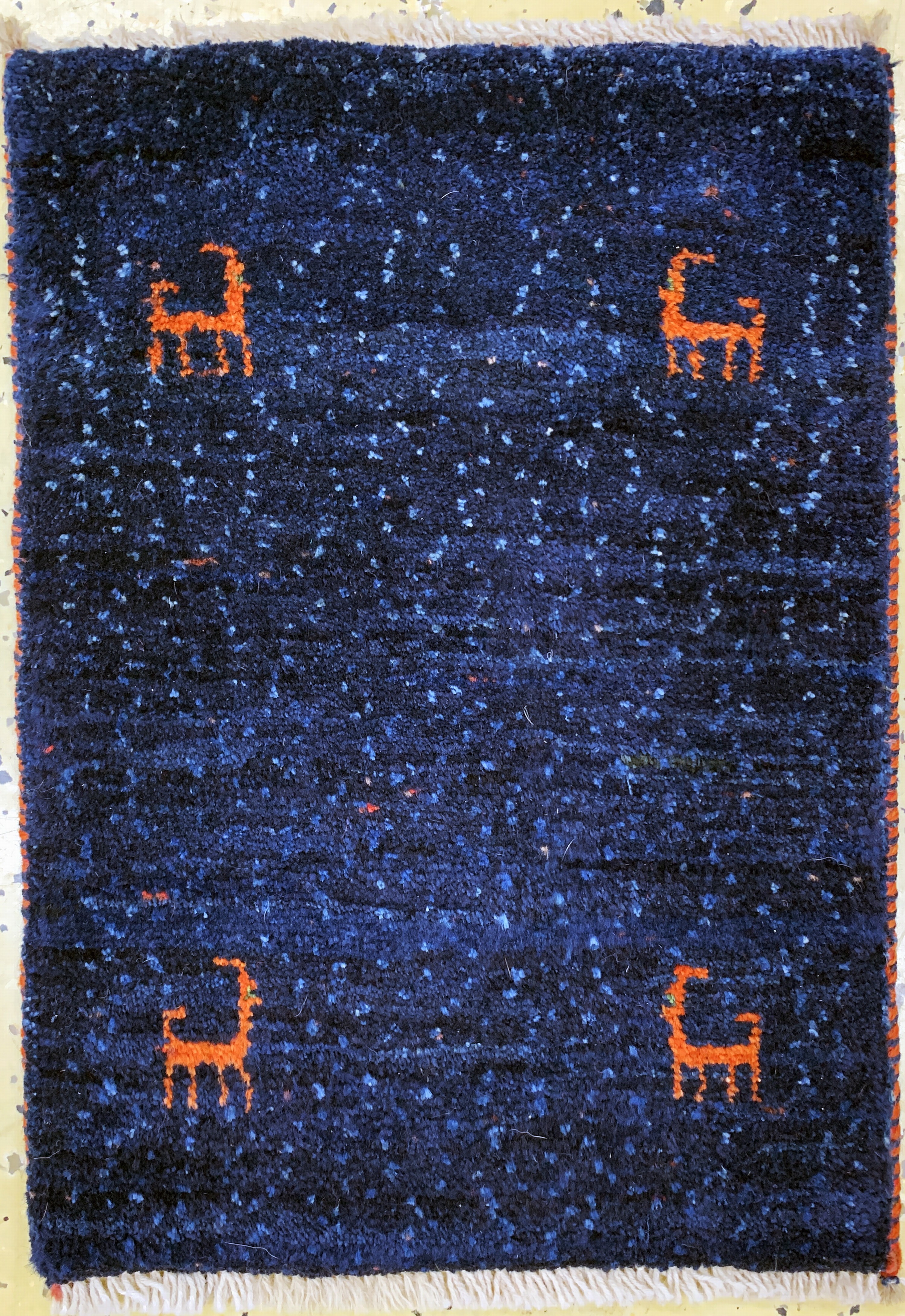 Image 27070133 - Gabbeh, Persien, Neuwertig, Wolle auf Wolle, ca. 60 x 45 cm Schätzpreis: 120, - EUR