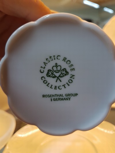 27070175k - Kaffee- und Speiseservice, Rosenthal, Modell Monbijou, weiß, Kaffeekanne, Zuckerdose, 2 ...