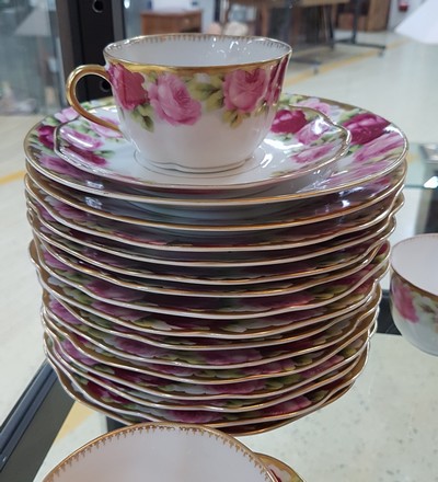 27070184f - Kaffeeservice für 8 Personen, Rosenthal, Form Chrysantheme, Dekor Cäcilia, mit ...