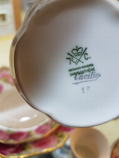 27070184h - Kaffeeservice für 8 Personen, Rosenthal, Form Chrysantheme, Dekor Cäcilia, mit ...