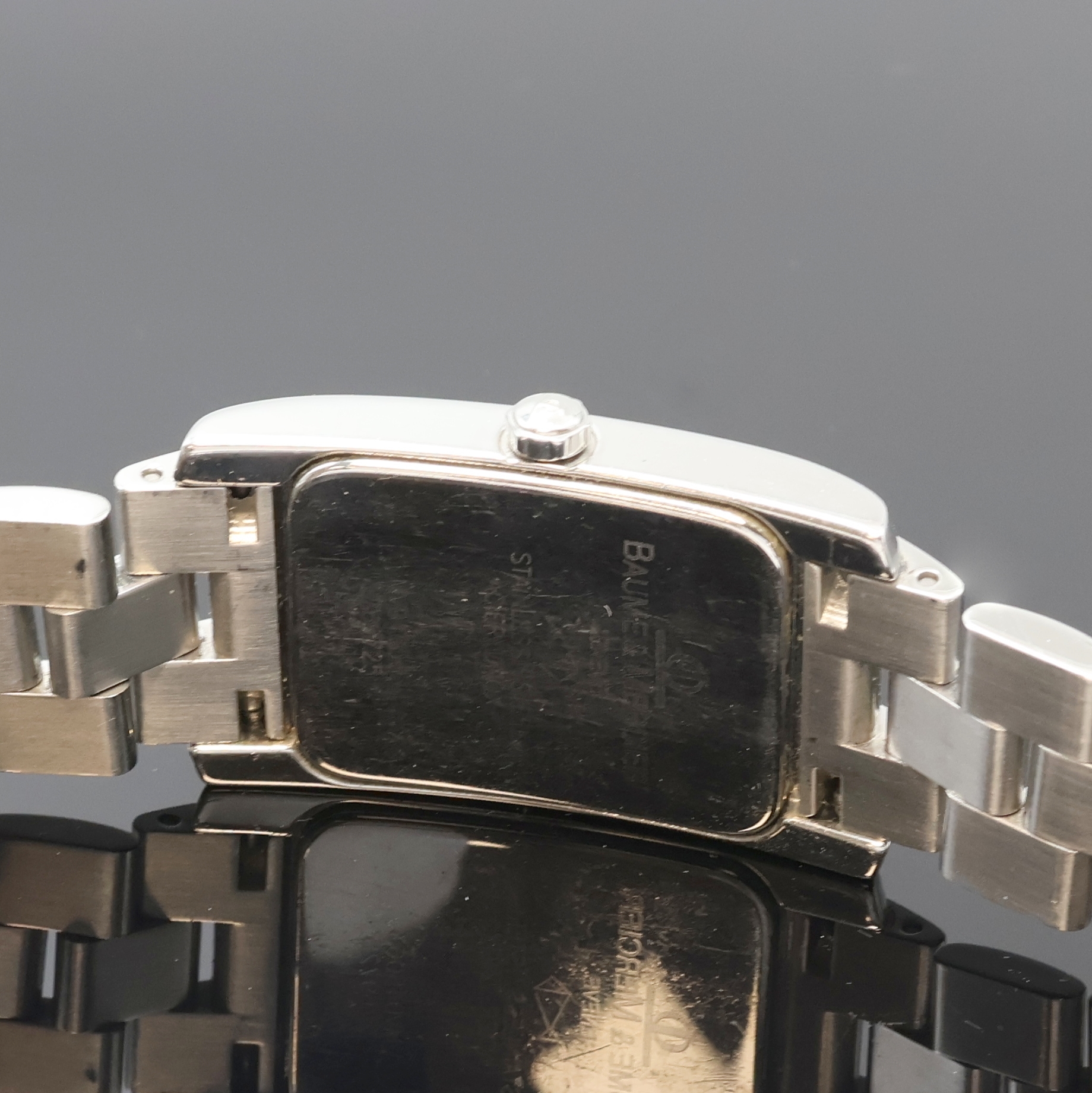 Detail d: BAUME & MERCIER Armbanduhr Serie Hampton in Stahl Referenz MV45063, quarz, Schweiz um 2010, 2-teil. Edelstahlgeh. inkl. Gliederband m. dopp. ...