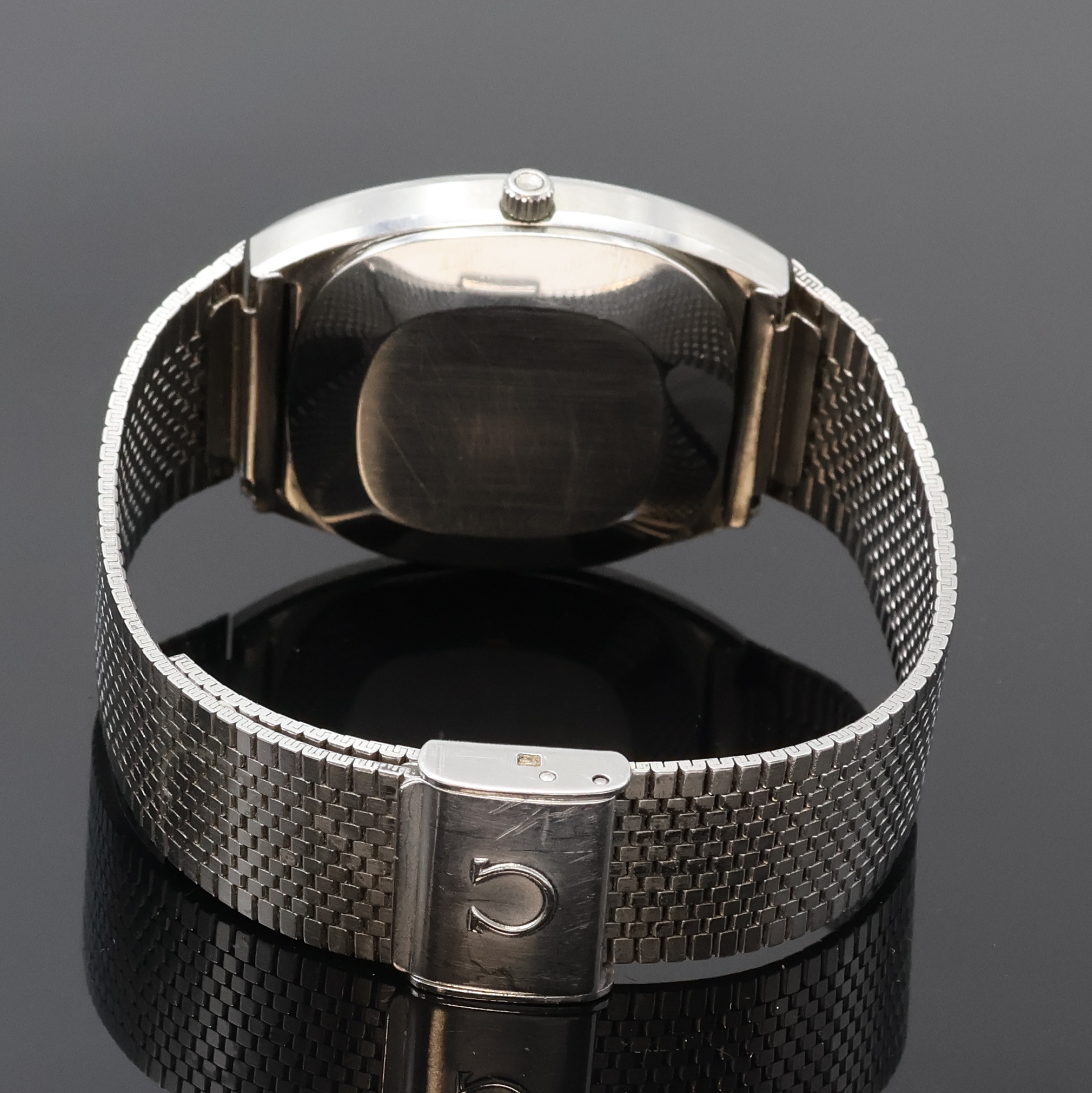 Detail c: Konvolut: 2 Omega Armbanduhren in Stahl, 1.) Serie Constellation Referenz 196.0138, Schweiz um 1979, Boden m. Darst. Sternwarte aufgedr., verg. Werk, ...