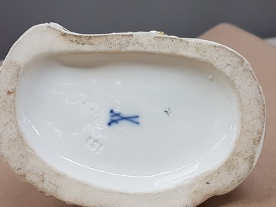 27070308h - Porzellangruppe, Allegorie der Arithmetik, Meissen, Entw. Michel Victor Acier, Knaufzeit ...